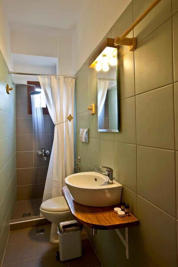 Victoria'S Guesthouse 다무하리 외부 사진